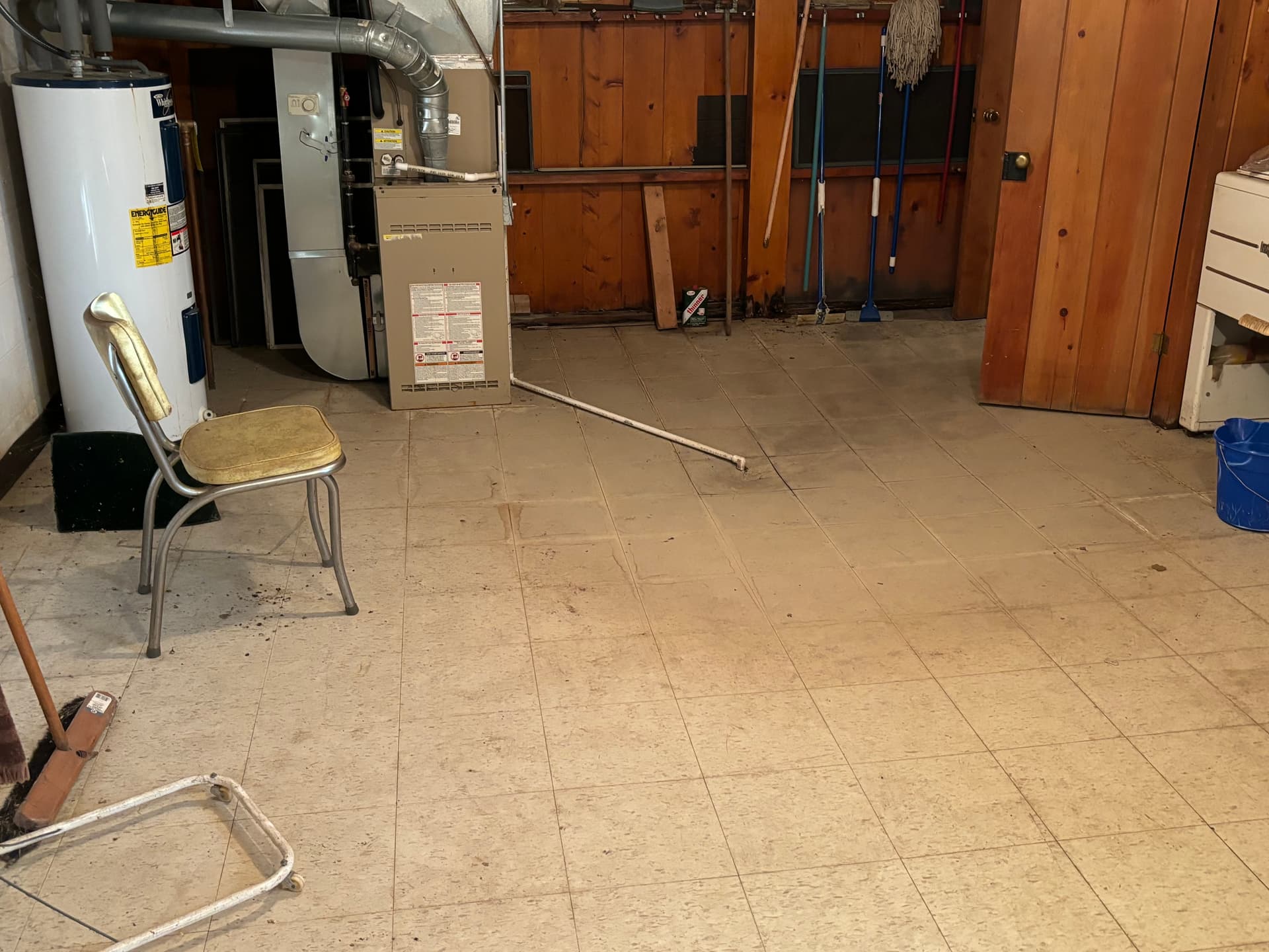 Mold remediation work photo 37